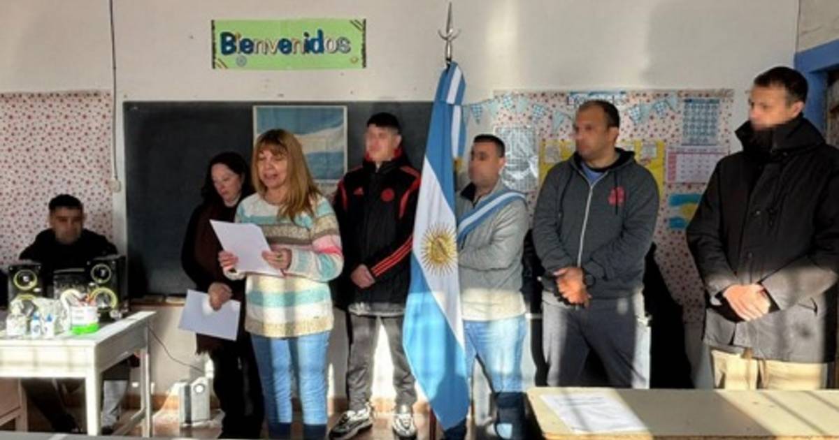 Celebraron el Día de la Bandera en las Escuelas de la Unidad 16 | Junín ...