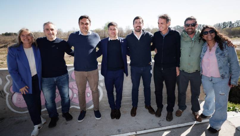Kicillof recorrió obras hidráulicas en los municipios de Luján y Mercedes